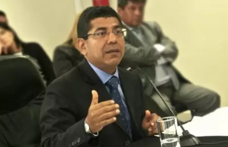 Martn Hurtado deber ser repuesto como juez supremo.