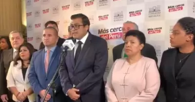 Bancada de Fuerza Popular apoyará "cualquier moción de vacancia"