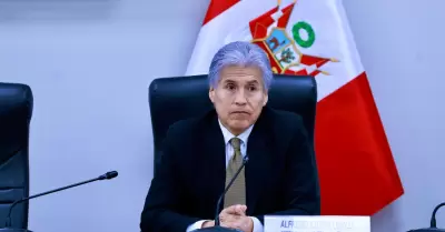Alfredo Azurín Loayza.