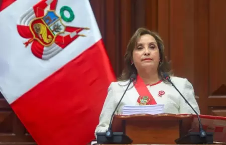 Dina Boluarte Zegarra.