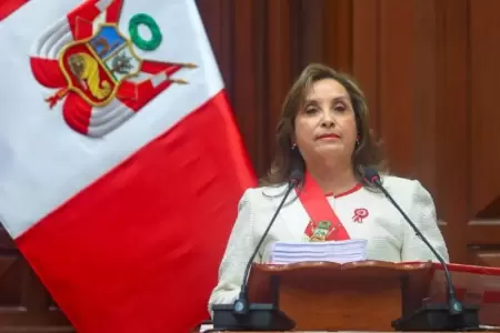 Dina Boluarte Zegarra.