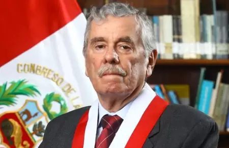 Fernando Rospigliosi se convierte en presidente del Congreso de la Repblica.