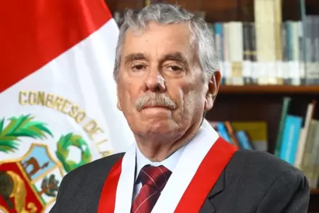 Fernando Rospigliosi se convierte en presidente del Congreso de la Repblica.