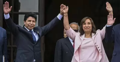 Proyecto de ley le quitara pensin expresidentes vacados.