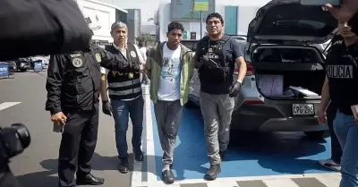 Futbolista es detenido por extorsión