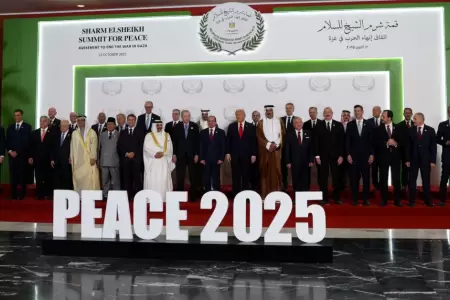 Lideres mundiales firmaron acuerdo de paz de Gaza.