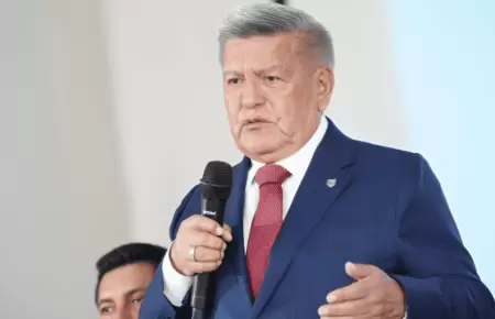 Csar Acua renuncia al Gobierno Regional de La Libertad