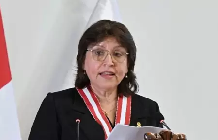 Delia Espinoza vuelve a la Fiscala por orden del PJ.