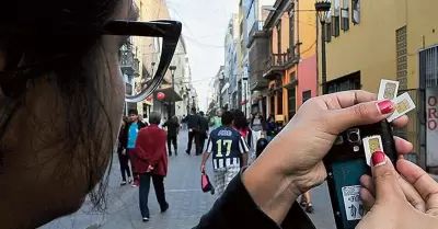 Alcaldes proponen sancionar a compañías por venta de chips.