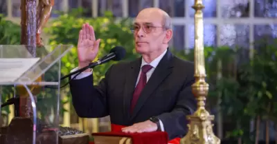Hugo de Zela juró como ministro de Relaciones Exteriores