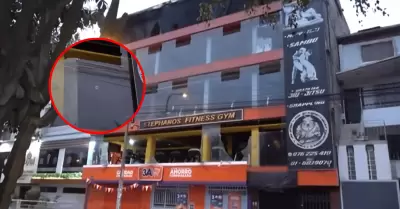 Fachada de gimnasio es destruida tras ataque en San Martín de Porres