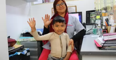ANIQUEM cumple 26 años brindando atención integral a niños con quemaduras.