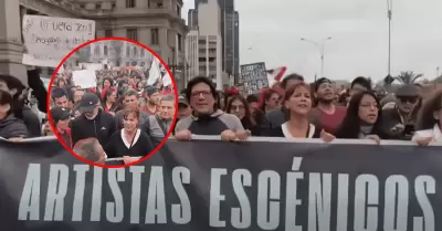 Artistas escénicos levantan su voz de protesta en contra del Gobierno