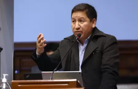 Guido Bellido niega vinculo con el terrorismo.
