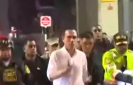 Presidente Jos Jer llega a zona de manifestaciones para inspeccionar a los pol