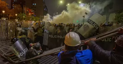 Fiscalía investigará a policías por abuso de autoridad y lesiones leves.