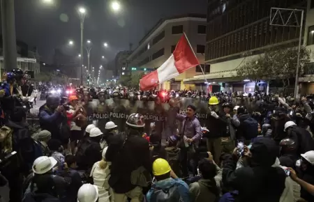 Cuestiona plan policial en manifestaciones