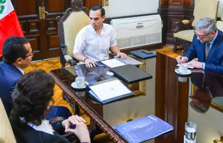 Jos Jer se reuni con autoridades de los organismos electorales.
