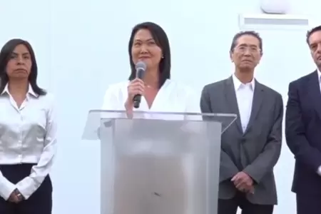 Keiko Fujimori hablando tras nulidad del TC por el caso 'Ccteles'.
