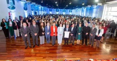 Reconocimiento a la UCV