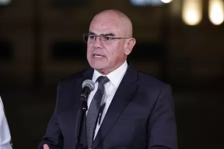 Ernesto lvarez