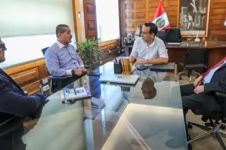 Presidente Jos Jer sostuvo una reunin con el ministro de Salud y viceministro