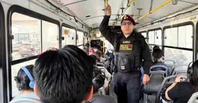 Pase libre de la PNP