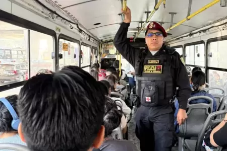 Pase libre de la PNP