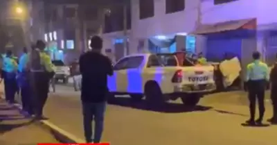 Asesinan a extranjero a balazos frente a colegio en Ate