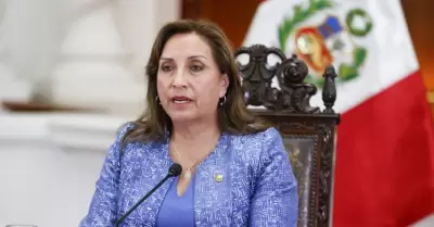 Denuncia constitucional contra Dina Boluarte