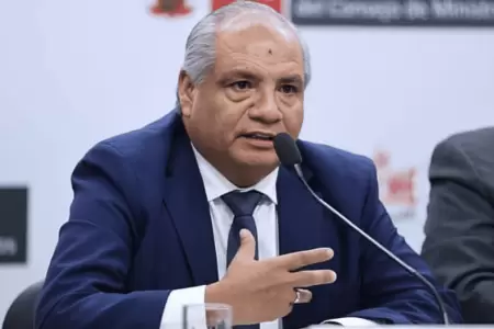 Csar Sandoval niega irregularidades en puerto Matarani