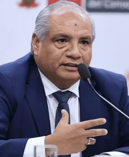 C�sar Sandoval asegura que Jos� Jer� intent� evitar remoci�n de jefe de la ATU a