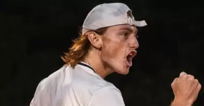 Ignacio Buse avanaza en el Challenger de Lima II.