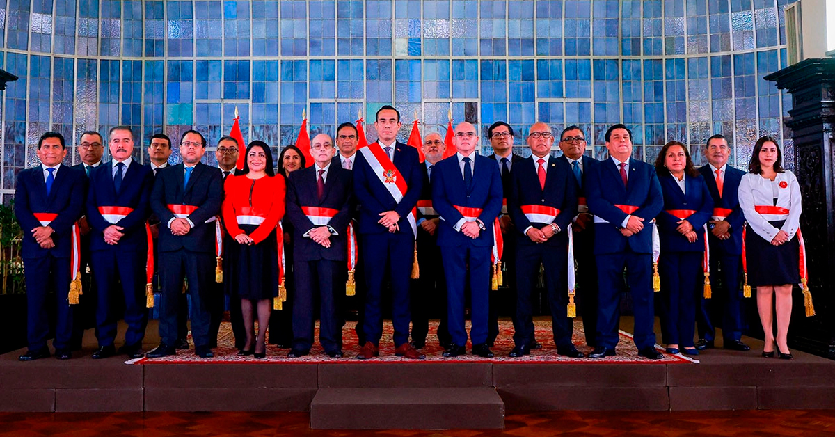 Ernesto Álvarez: Autorizan viaje del premier a Bolivia para asistir a la ceremonia de transmisión de mando presidencial
