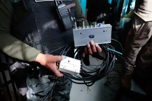 INPE decomis un router de internet en el pabelln 7 del penal Castro Castro en SJL.