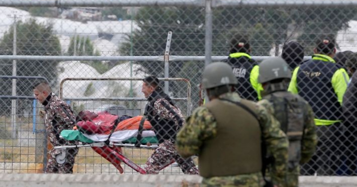 Ecuador: Al menos cinco muertos y 33 heridos durante reorganización en penal limítrofe con Perú