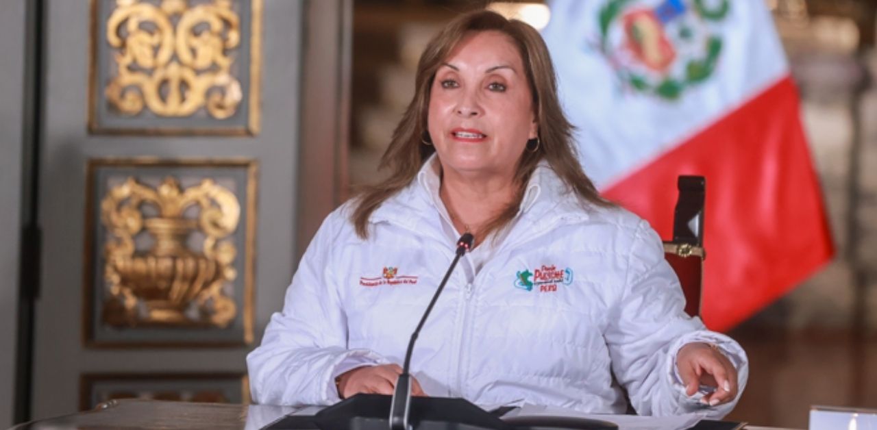 Dina Boluarte Zegarra.