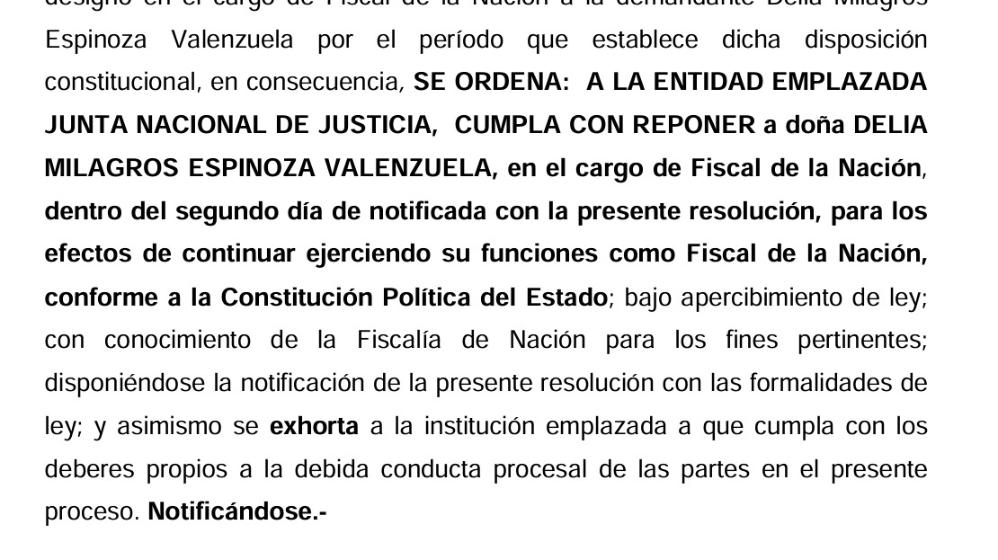 Resolucin que ordena la reposicin de Delia Espinoza.