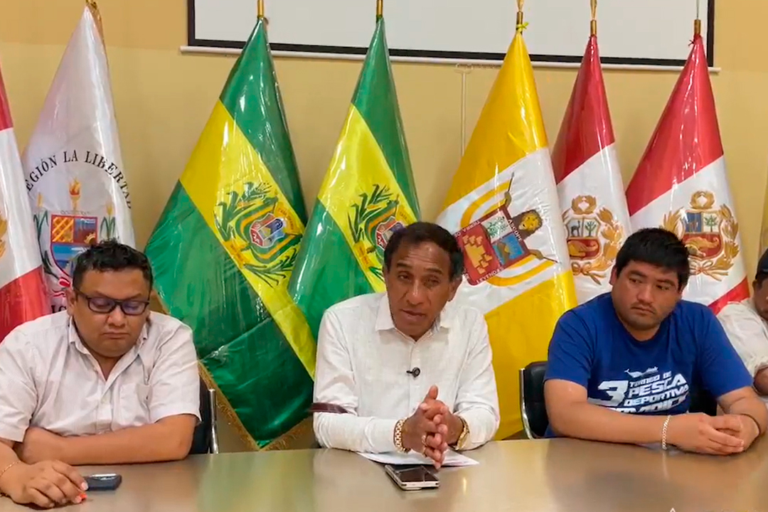 Alcalde John Vargas brind una conferencia tras lo acontecido.