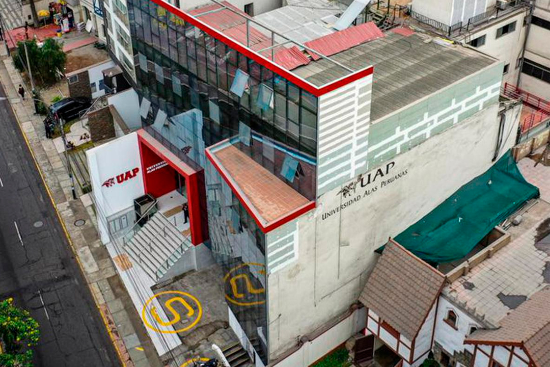 Varias sedes no cuentan con la infraestructura adecuada para asegurar la integridad fsica de los estudiantes.