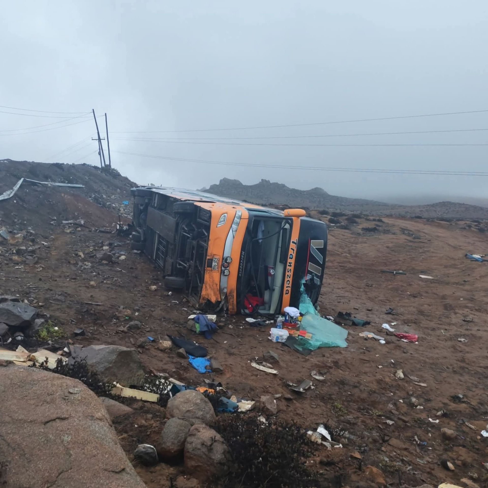 As qued el bus interprovincial tras despiste