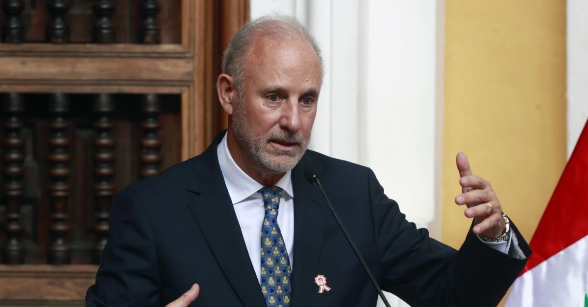 Excanciller cuestiona planteamiento de Jerí para ingresar a embajada de México para detener a Betssy Chávez