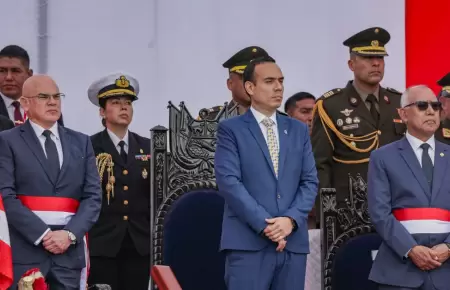 Jos Jer es reconocido como jefe supremo de as FF. AA y la PNP
