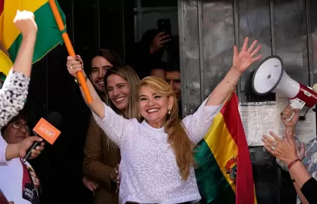 Jeanine ez dej la prisin.