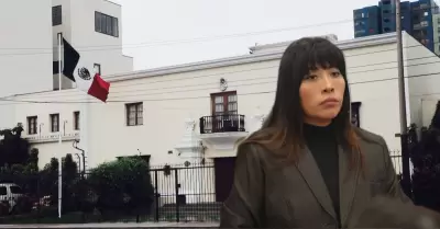 Encargada de negocios abandon el pas