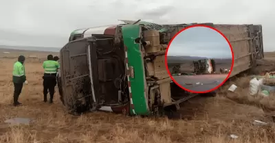 Bus interprovincial se despist y dej el saldo de tres personas fallecidas