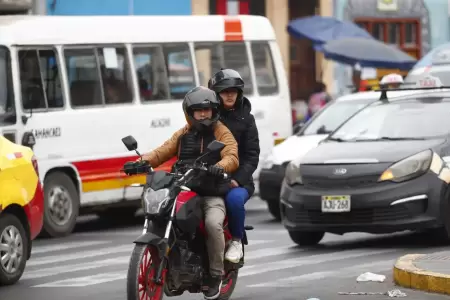 PNP advierte que solo una persona podr� viajar en motocicleta.