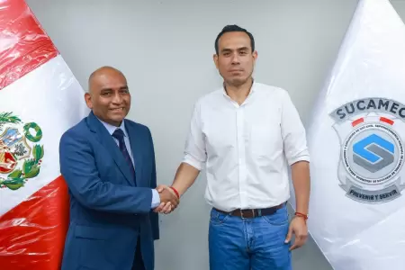 Jos Jer con superintendente de la Sucamec.