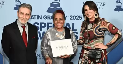 Susana Baca es galardonada con Premio a la Excelencia Musical en los Latin Gramm