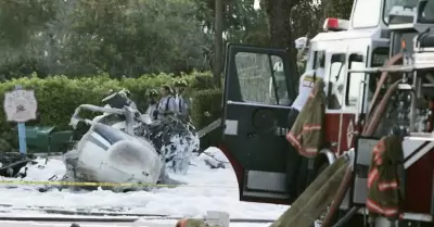 Restos del avin estrellado en Florida.